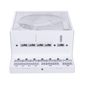 Блок питания Lian Li EG0850 / White / ATX 3.1, 850W, 80 PLUS Platinum, PCIe 5.1, APFC, USB HUB, 120mm FDB Fan, Fully Modular / G9P.EG0850.WE00.RU